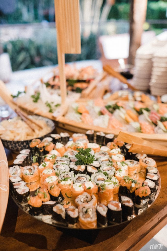 rolls de buffet japonês para casamento