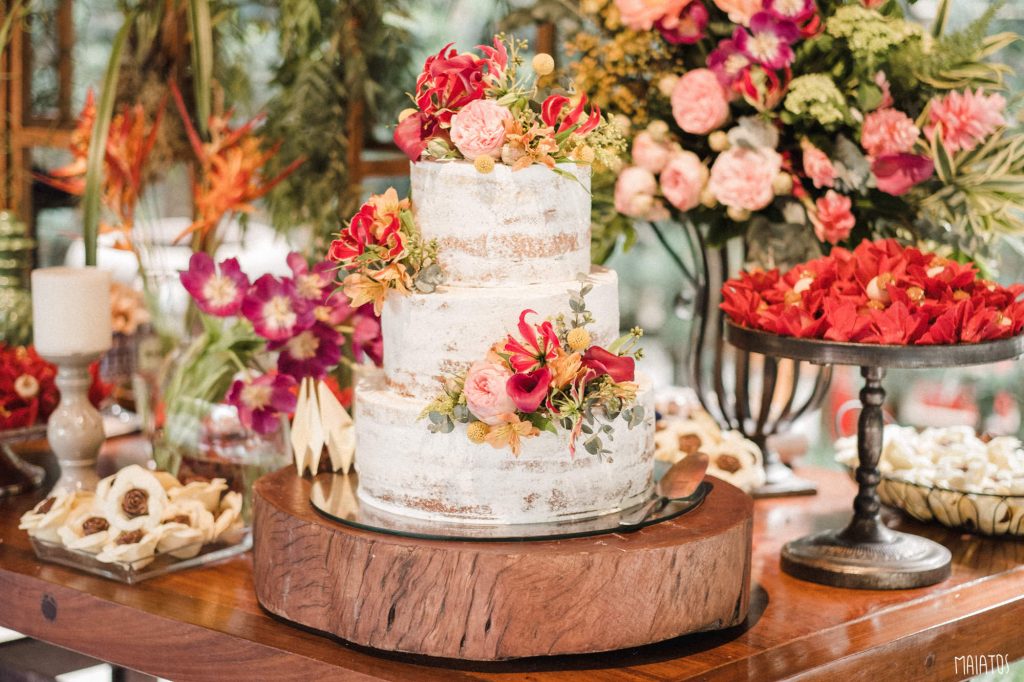 bolo de casamento espatulado semi naked