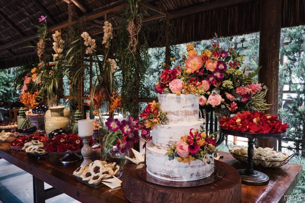 bolo de casamento espatulado semi naked